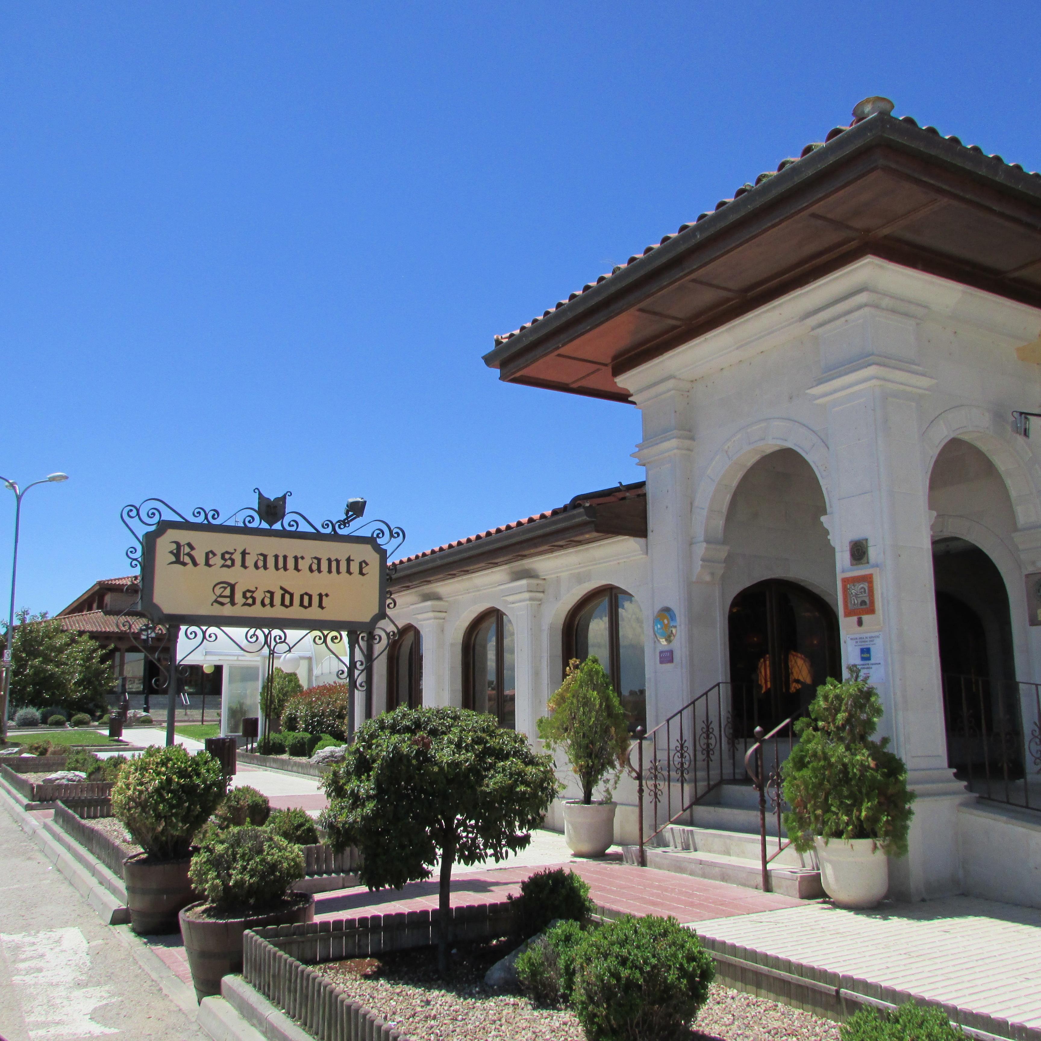 Hotel Tudanca-Aranda II Fuentespina Exterior photo